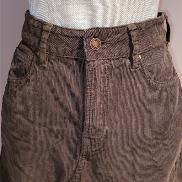 Woman's PacSun Dark Green Corduroy Mini Skirt 25 - Picture 5 of 8